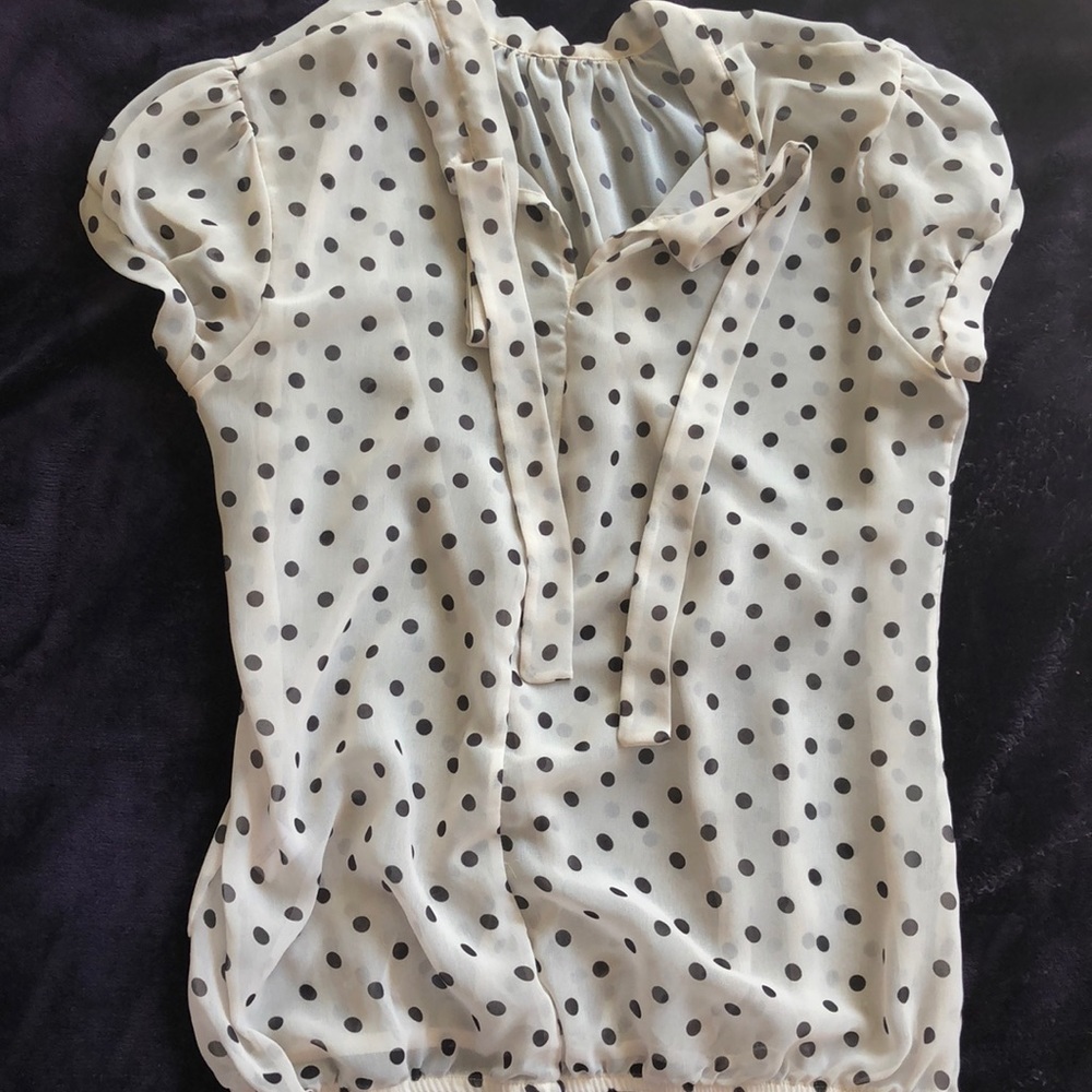 Short sleeved polka dot blouse cream/off white